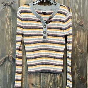 American Eagle Retro Striped Henley Sweater L Button Front Soft Cozy Rainbow Y2K